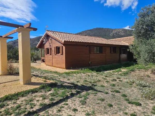 Casa independiente en via Cv-758