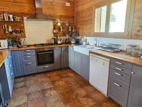 Casa independiente en via Cv-758