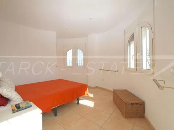 Chalet en Rafol de Almunia