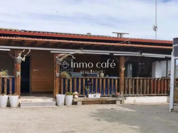 Casa independiente en Partida Saavedra