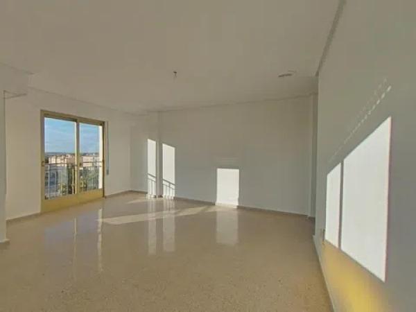 Piso en calle San Crispín