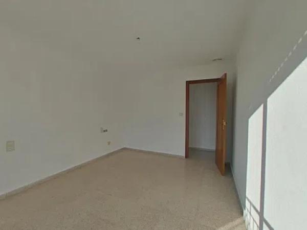 Piso en calle San Crispín