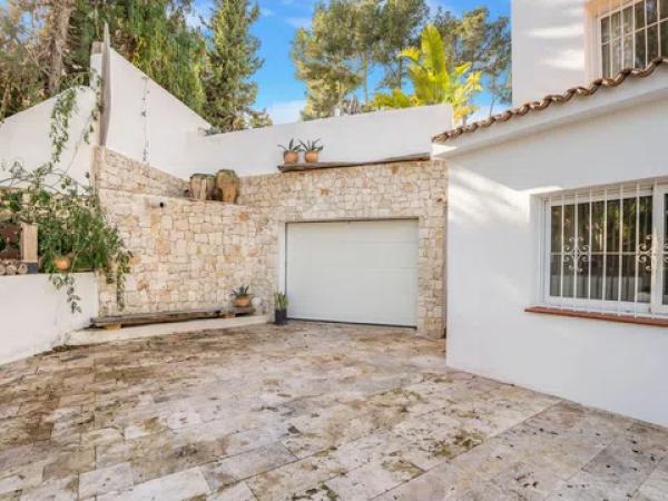 Casa independiente en calle Crevillente