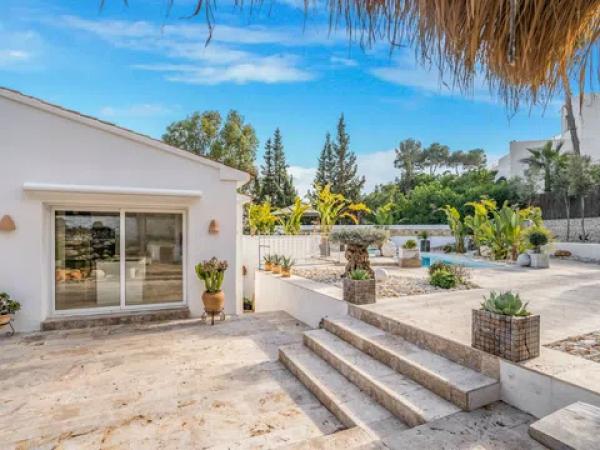 Casa independiente en calle Crevillente