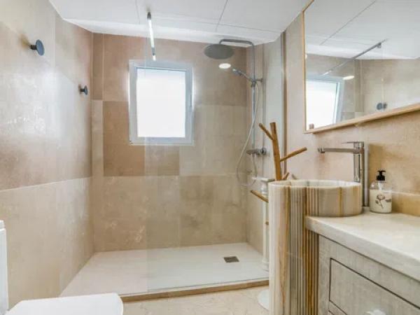 Casa independiente en calle Crevillente