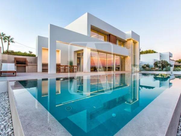 Chalet en La Fustera