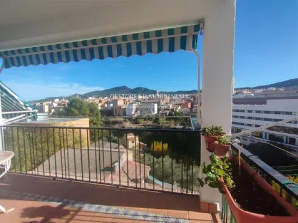 Piso en alameda Camilo Sesto