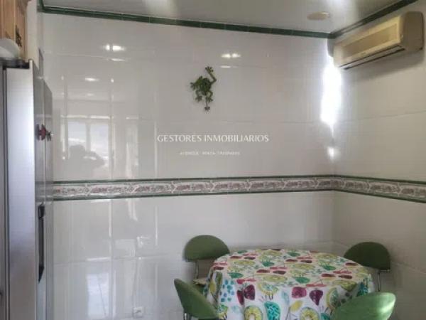 Piso en alameda Camilo Sesto