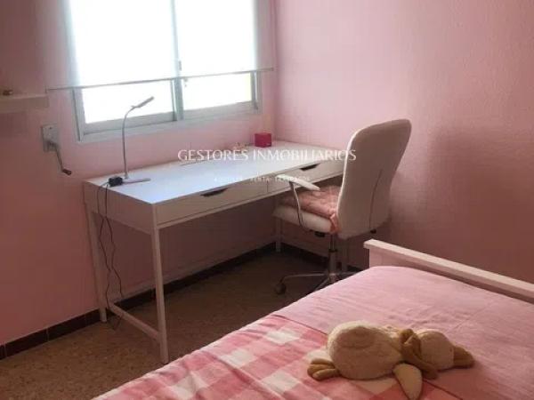 Piso en calle Ausiàs March