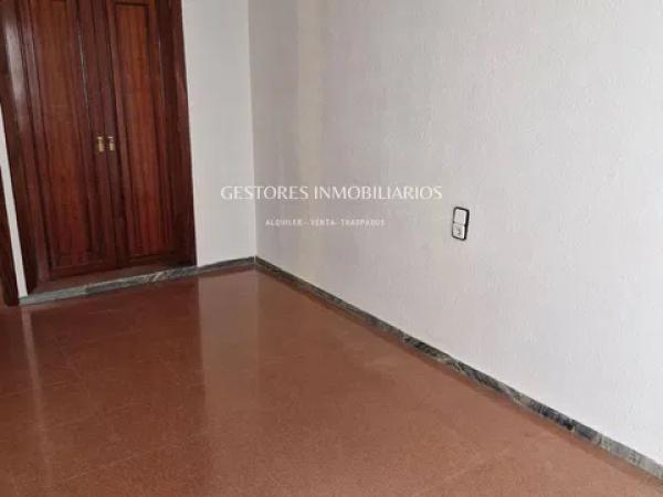 Piso en calle Mestre Espí