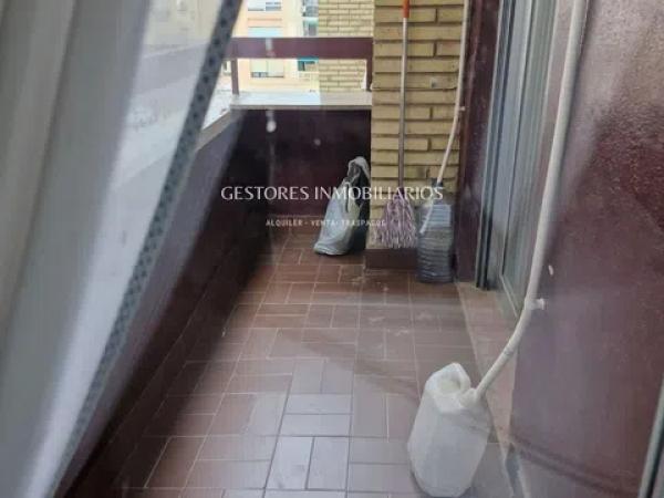 Piso en calle Mestre Espí