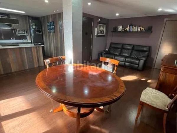 Ático en calle Juan Gil Albert