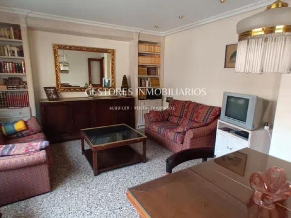 Piso en calle Isabel la Católica