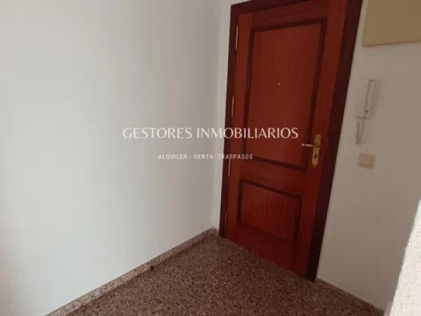 Piso en calle Isabel la Católica