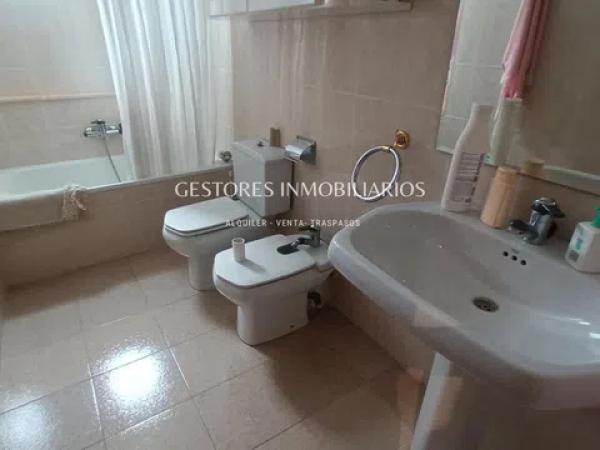 Piso en calle Isabel la Católica