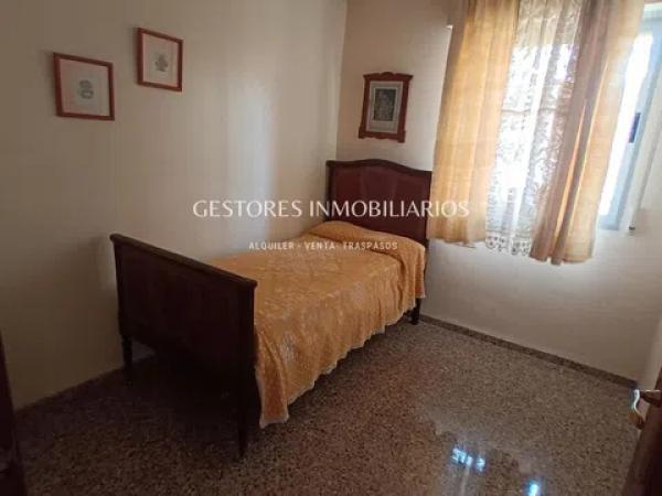 Piso en calle Isabel la Católica