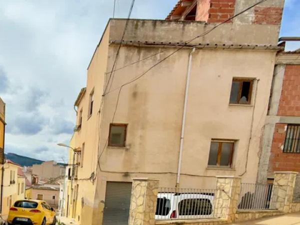 Casa de pueblo en calle de la Costera