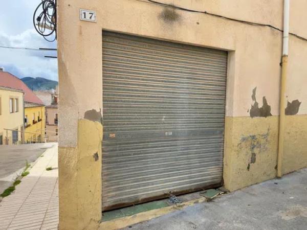 Casa de pueblo en calle de la Costera