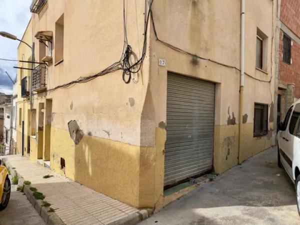 Casa de pueblo en calle de la Costera