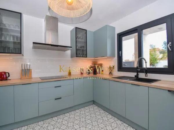 Casa independiente en calle Alhambra de Granada