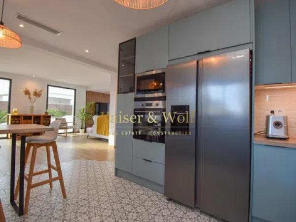 Casa independiente en calle Alhambra de Granada