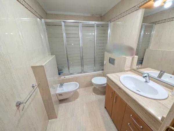 Piso en calle Castellón, 6