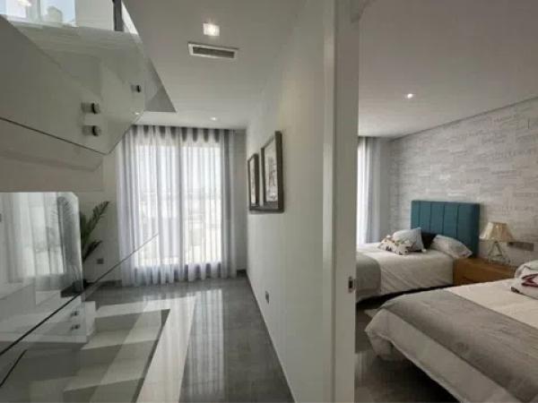 Casa independiente en avenida Tomas Boj Andreu, 39