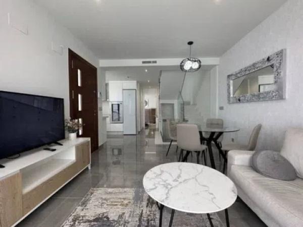 Casa independiente en avenida Tomas Boj Andreu, 39