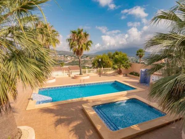 Casa independiente en Poligono Pp Asegador y Calistr