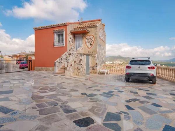 Casa independiente en Poligono Pp Asegador y Calistr