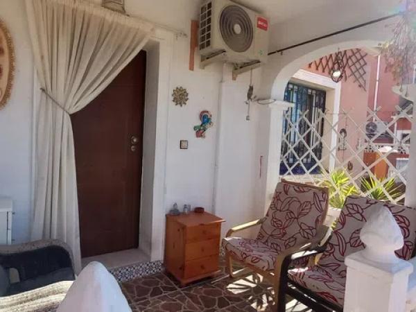 Chalet adosado en calle Romero, 145