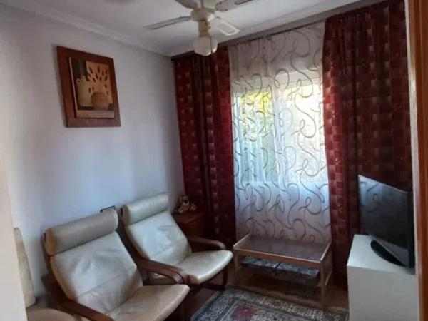 Chalet adosado en calle Romero, 145