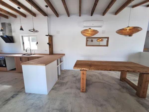 Casa independiente en calle Xicoria