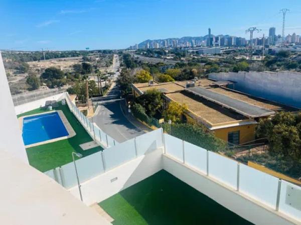 Chalet adosado en calle Costa Dorada