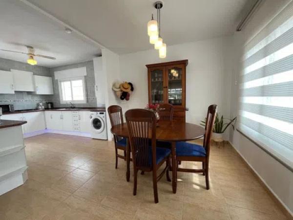 Casa independiente en calle Bessons, 40