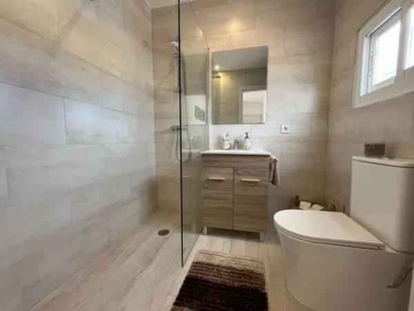 Casa independiente en calle Bessons, 40