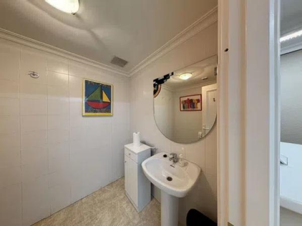 Piso en avenida José Martinez González