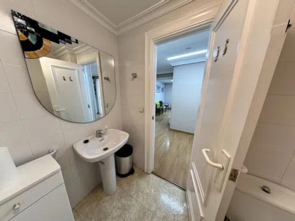 Piso en avenida José Martinez González