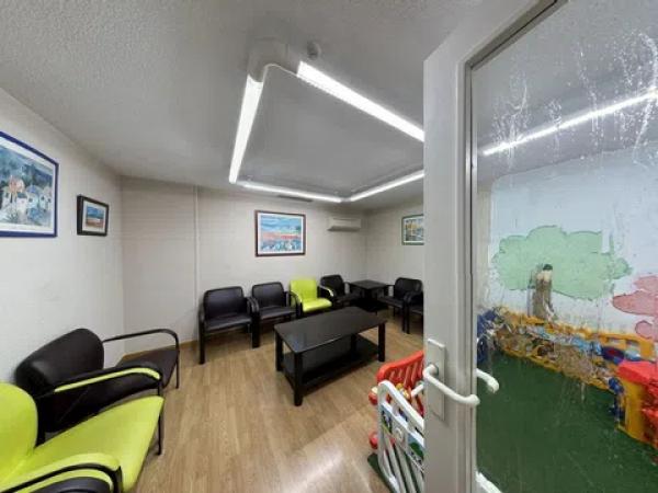 Piso en avenida José Martinez González