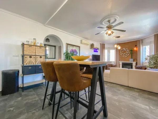 Casa independiente en calle Esperanto