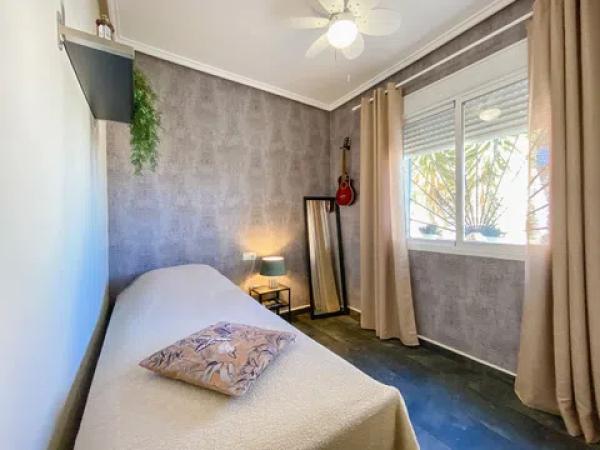 Casa independiente en calle Esperanto