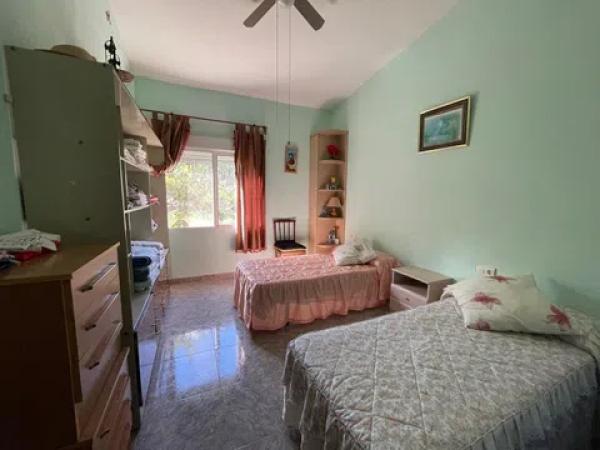 Casa independiente en Urbanización Terol