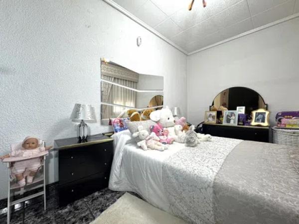 Casa independiente en calle Urbanización Altamira