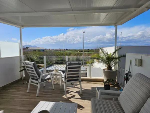 Chalet pareado en calle Maestro Serrano