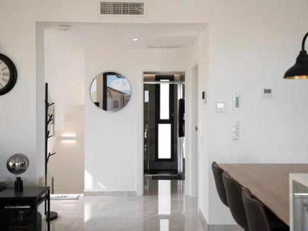 Casa independiente en calle Torrevieja