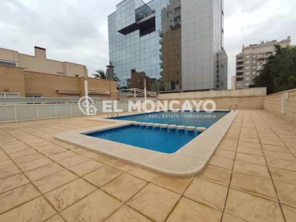 Piso en avenida del Puerto