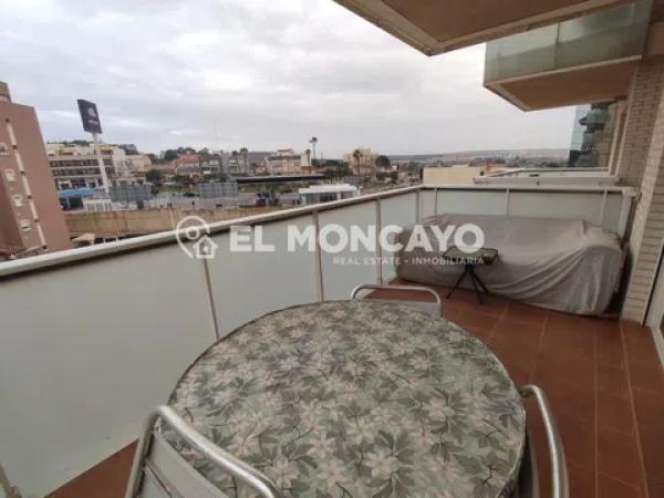 Piso en avenida del Puerto