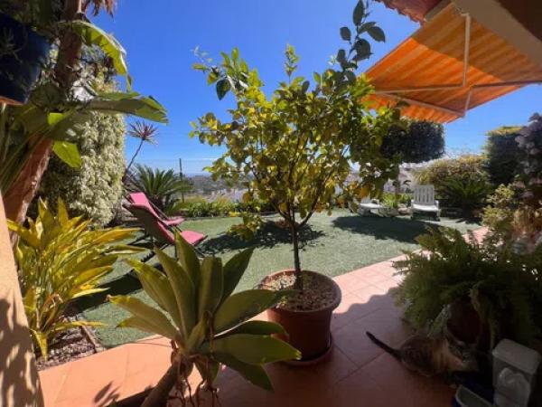 Chalet adosado en avenida Balcon de Ponoig