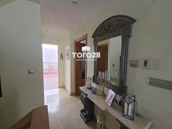 Chalet adosado en calle Portichol