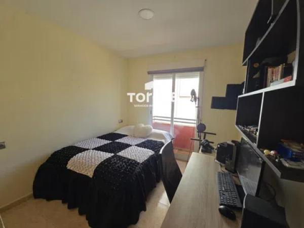 Chalet adosado en calle Portichol